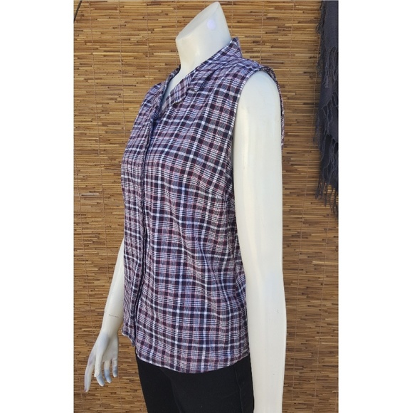 Sleeveless plaid button up ladies top - Picture 3 of 8